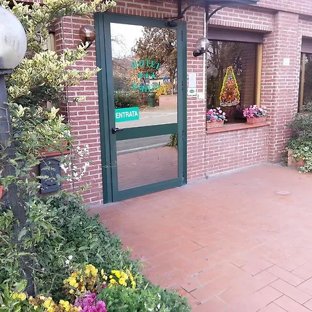 Emilia Hotel Módena