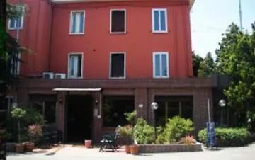 Emilia Hotel